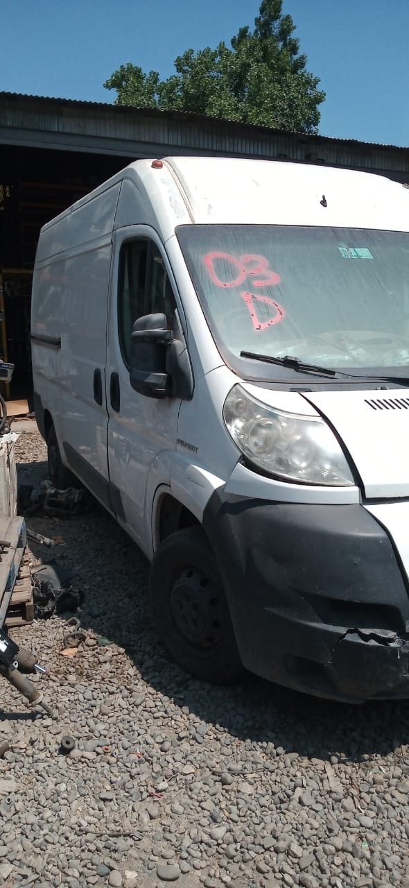  Peugeot BOXER  USADO